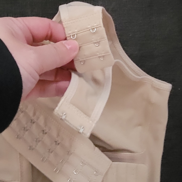 Body Shaper NEVER used - Picture 8 of 12